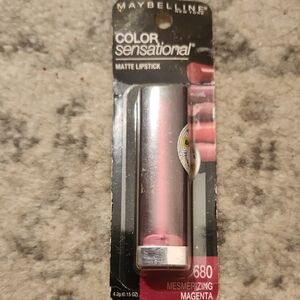 Maybelline Matte Lipstick - Mesmerizing Magenta